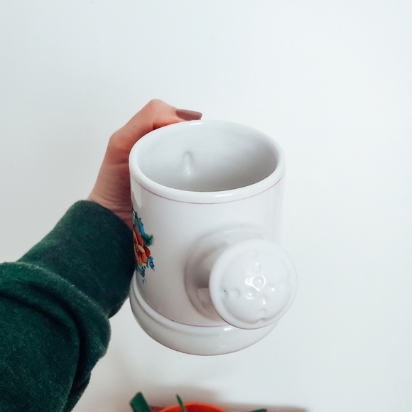 Vintage Hallmark watering can mug - Picture 3 of 5